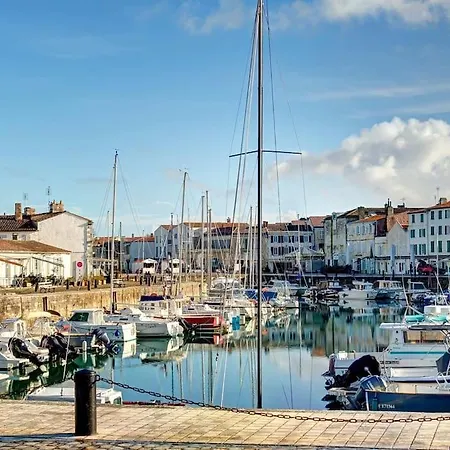 Au Coeur De St Martin : Le Grouin Saint-Martin-de-Ré