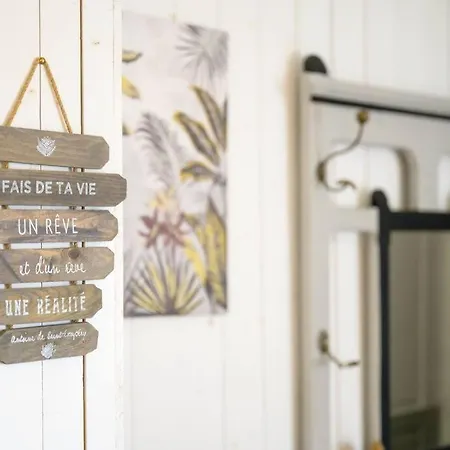 Au Coeur De St Martin : Le Grouin Saint-Martin-de-Ré